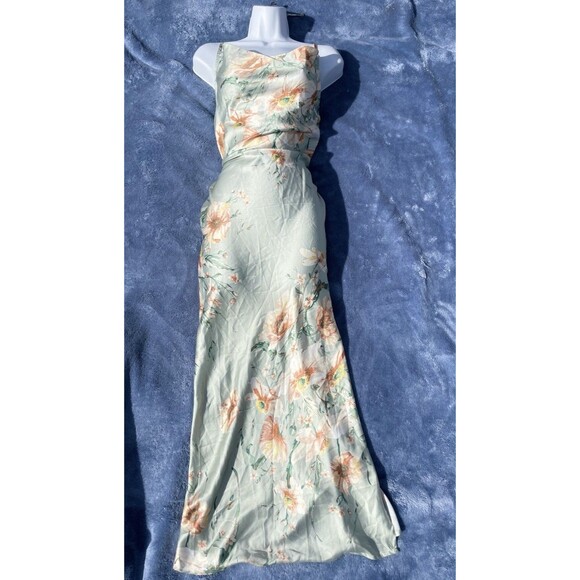 Shein floral dress knee  Midi Size L - Picture 4 of 10